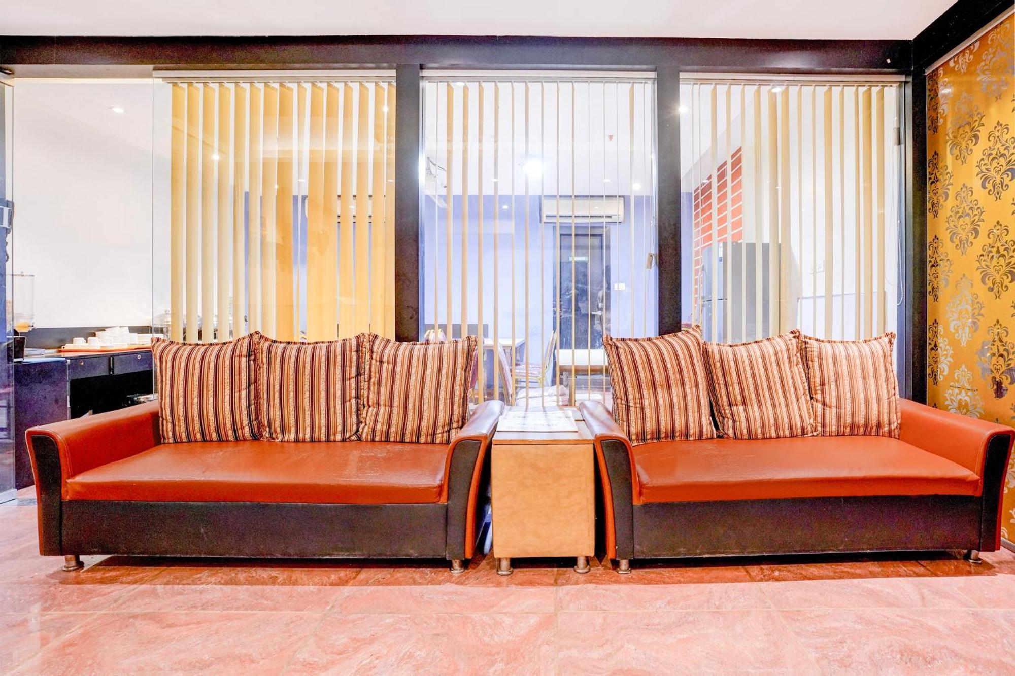Super Townhouse Oak Times Square Le Western Bombaj Exteriér fotografie